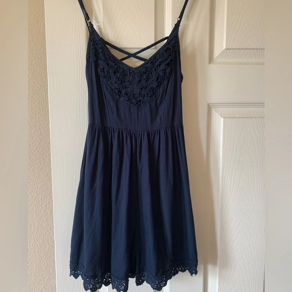 Hollister navy lace romper - Picture 1 of 5